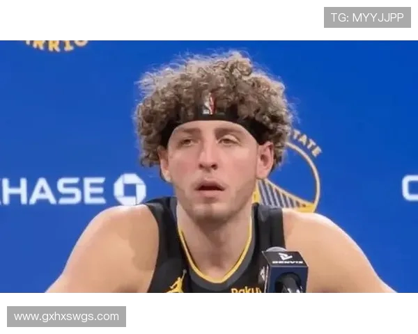 原创勇士培养了个寂寞！穆迪和波杰全是神经刀，真扶不起来！